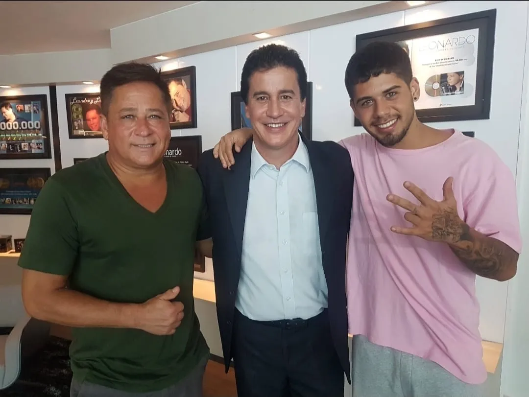Jordevá Rosa com representantes da música sertaneja em Goiás